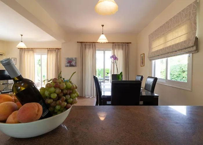 Thalassa - 3-br Coastal Retreat With Private Pool * Pegeia