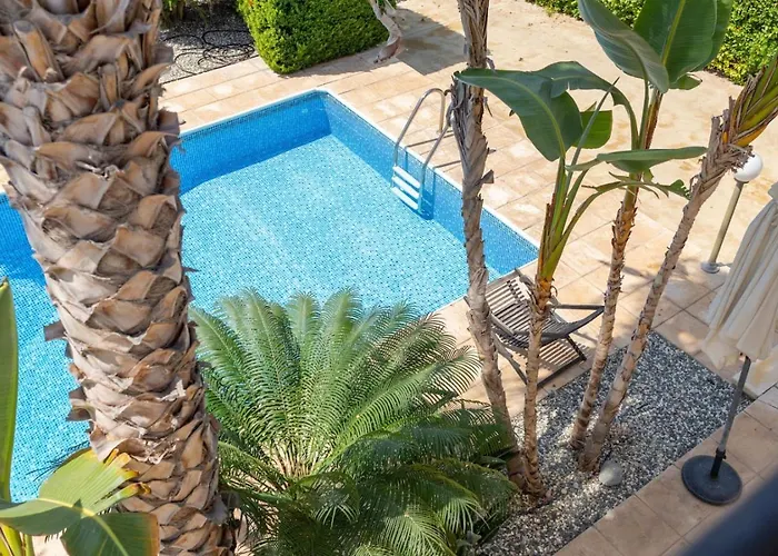 Thalassa - 3-br Coastal Retreat With Private Pool Casa vacanze