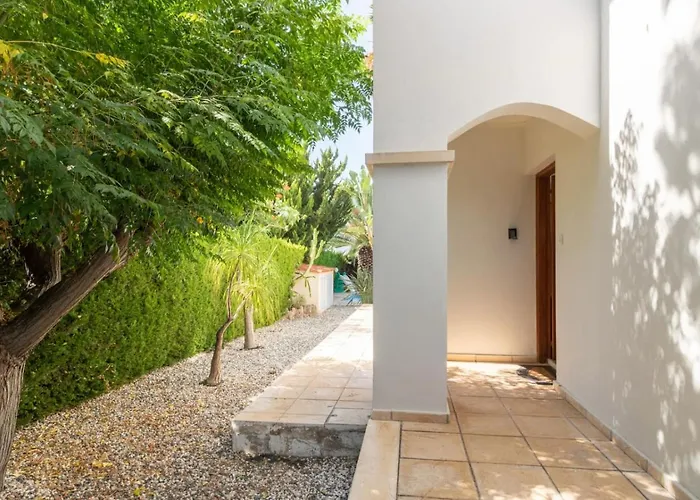 Thalassa - 3-br Coastal Retreat With Private Pool Casa vacanze *